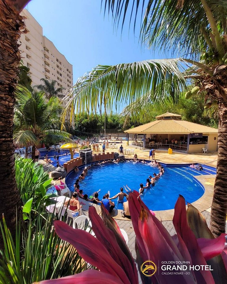 Golden Dolphin Grand Hotel piscinas 24 horas