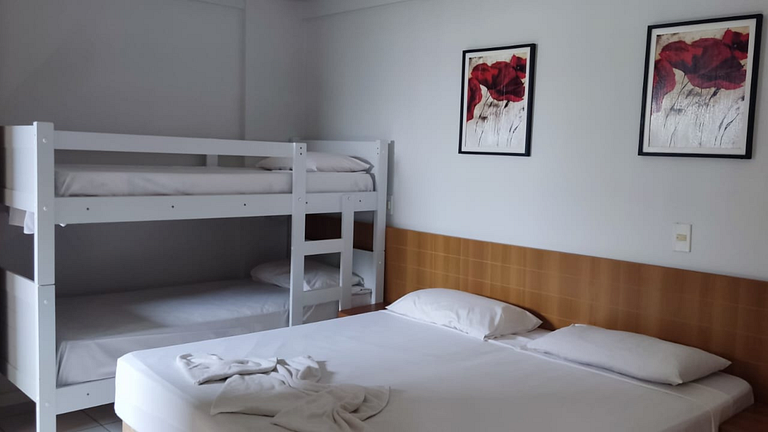 Golden Dolphin Grand Hotel piscinas 24 horas