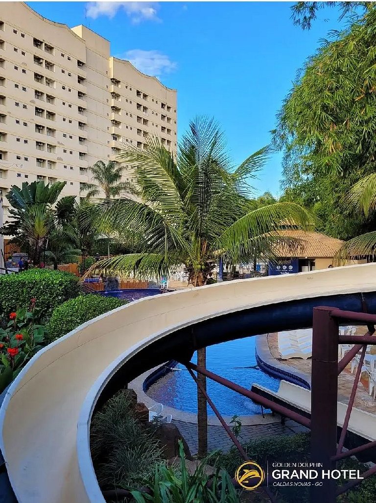 Golden Dolphin Grand Hotel piscinas 24 horas