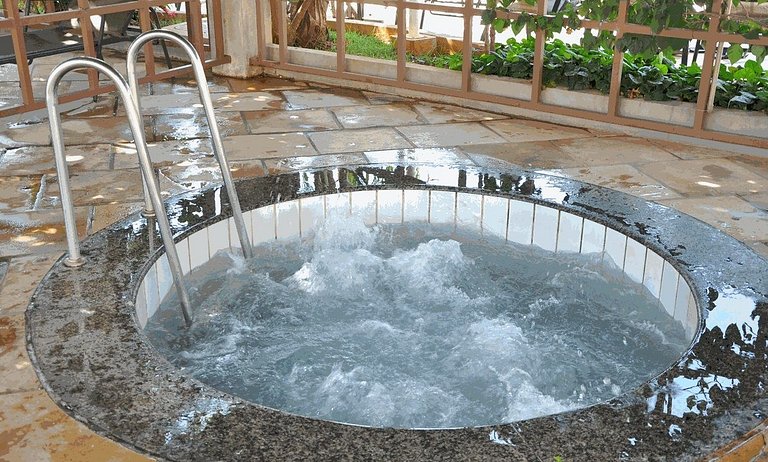 Lacqua di Roma piscinas 24 horas