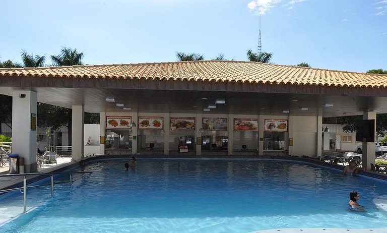 Resort di roma piscinas 24 hs