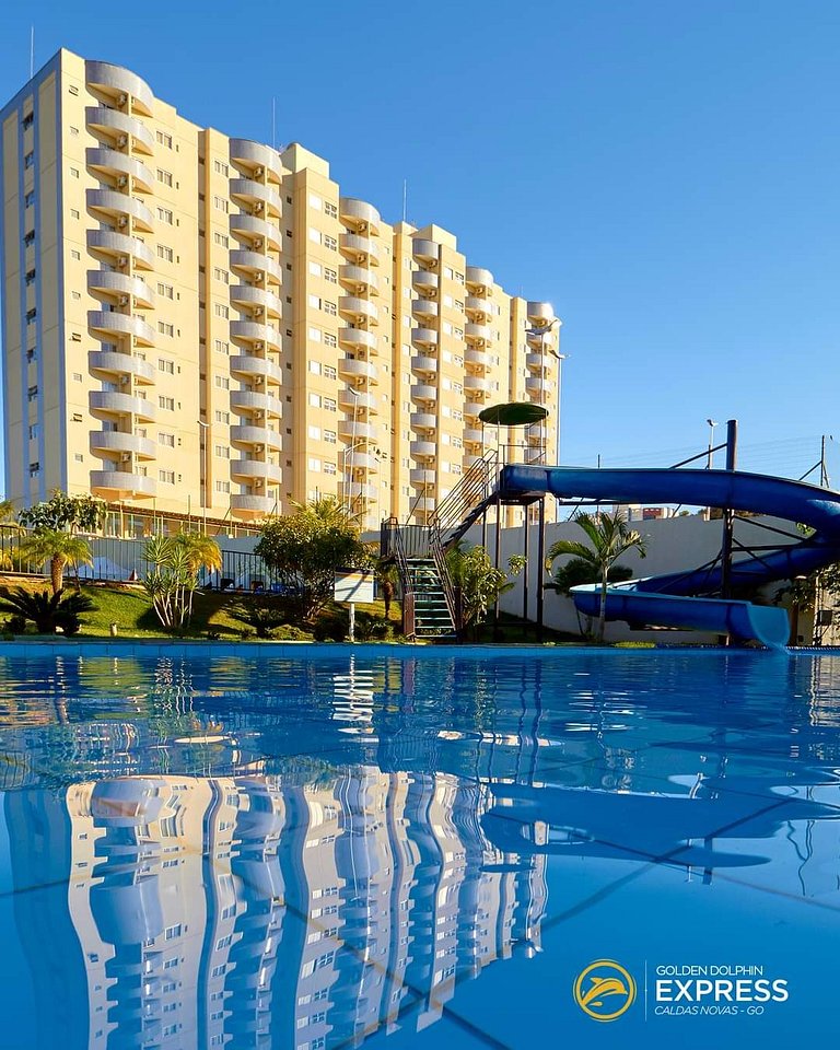 Golden Dolphin Grand Hotel piscinas 24 horas
